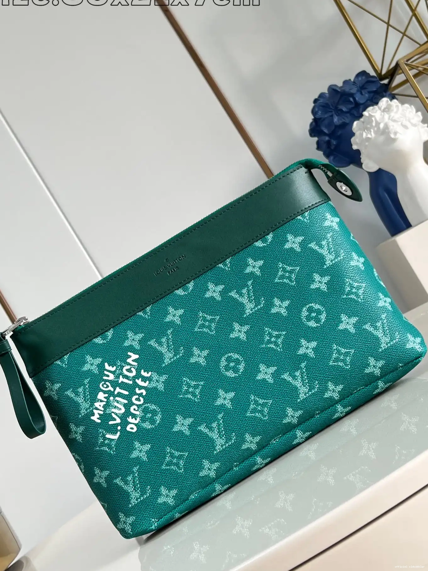 SOUPLE-30*21*7.5CM POCHETTE VOYAGE VUITTON LOUIS 0604